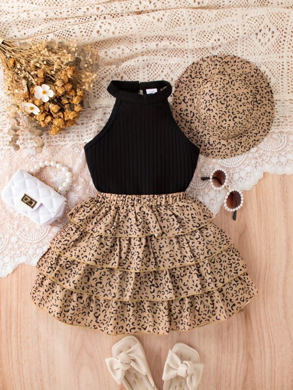 [Vintage Leopard Set] 3pcs Vintage Leopard Print Outfit Set | Girls' Sleeveless Cotton Blend Bandeau Top, Tiered Skirt, and Matching Hat - Casual Summer Wear for Kids with Frill Details - Image 3