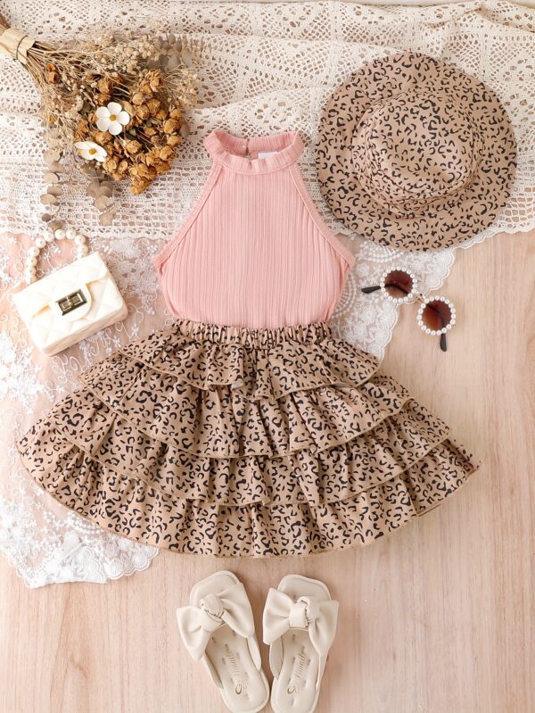 [Vintage Leopard Set] 3pcs Vintage Leopard Print Outfit Set | Girls' Sleeveless Cotton Blend Bandeau Top, Tiered Skirt, and Matching Hat - Casual Summer Wear for Kids with Frill Details - Image 2